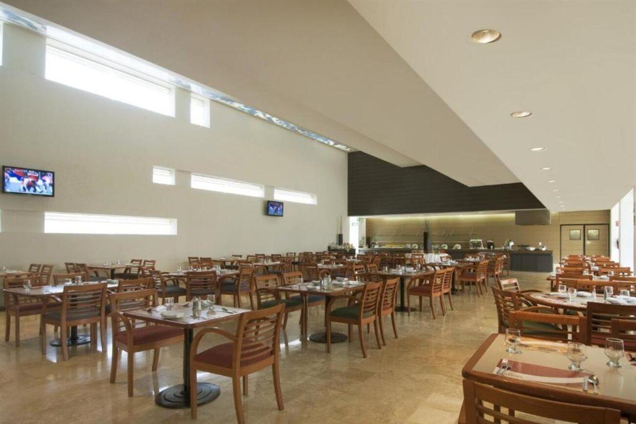 Fiesta Inn Torreon Galerias Torreón Exterior foto